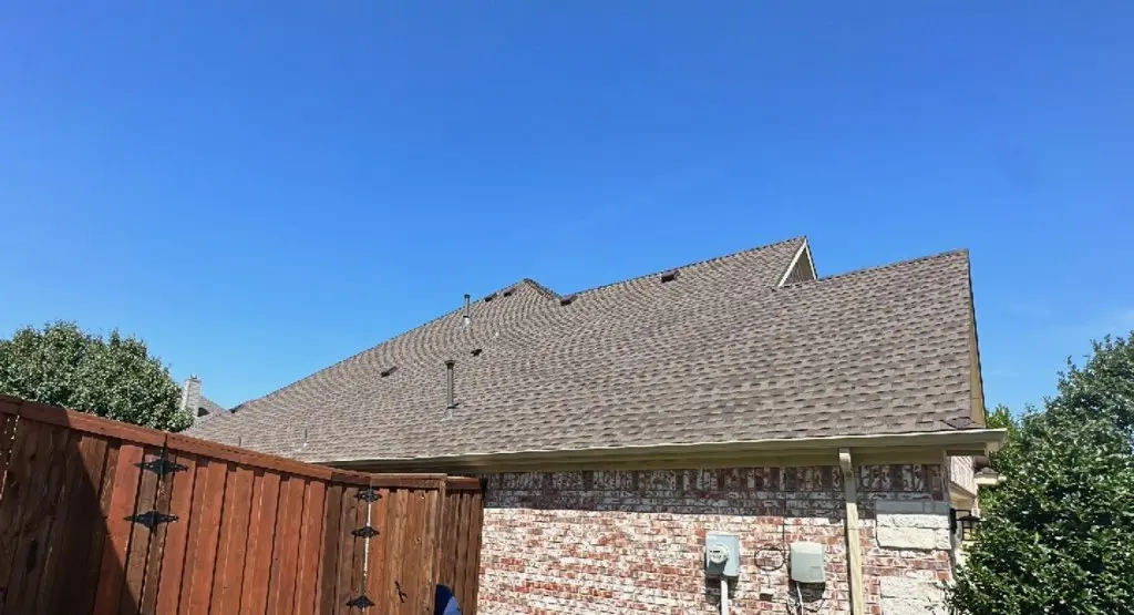 Completed roof replacement project in Saginaw